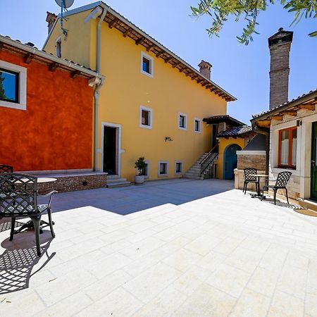 Casa Degli Artisti Hotell Rovinj Exteriör bild