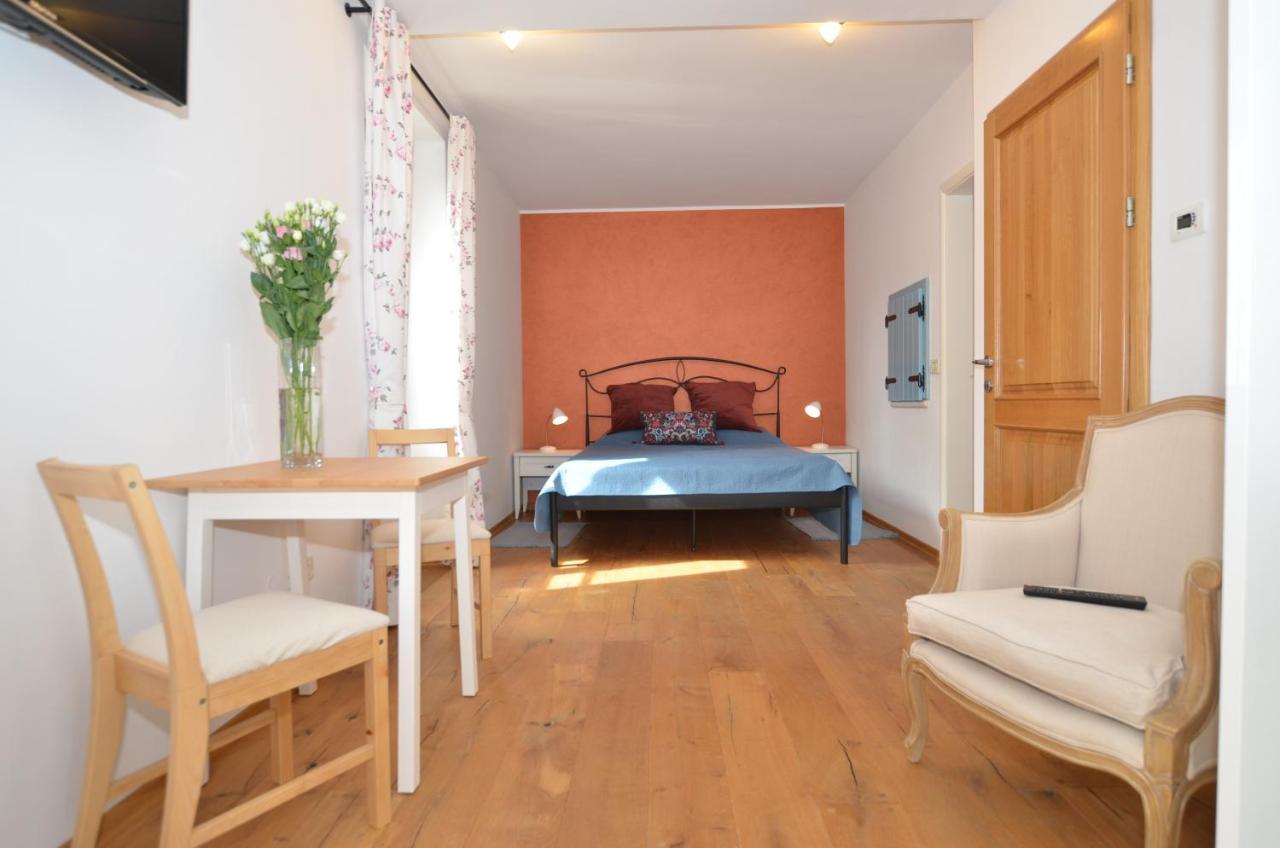Casa Degli Artisti Hotell Rovinj Exteriör bild