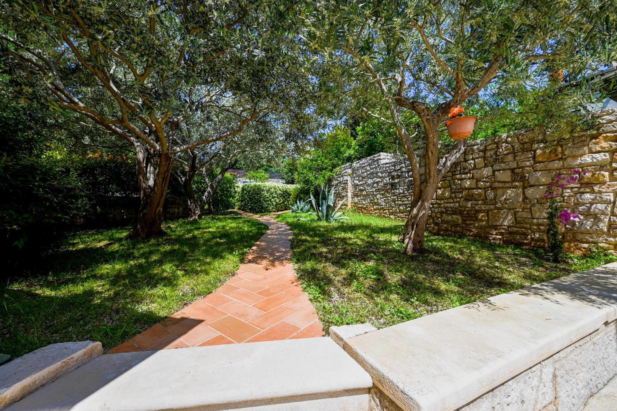 Casa Degli Artisti Hotell Rovinj Rum bild